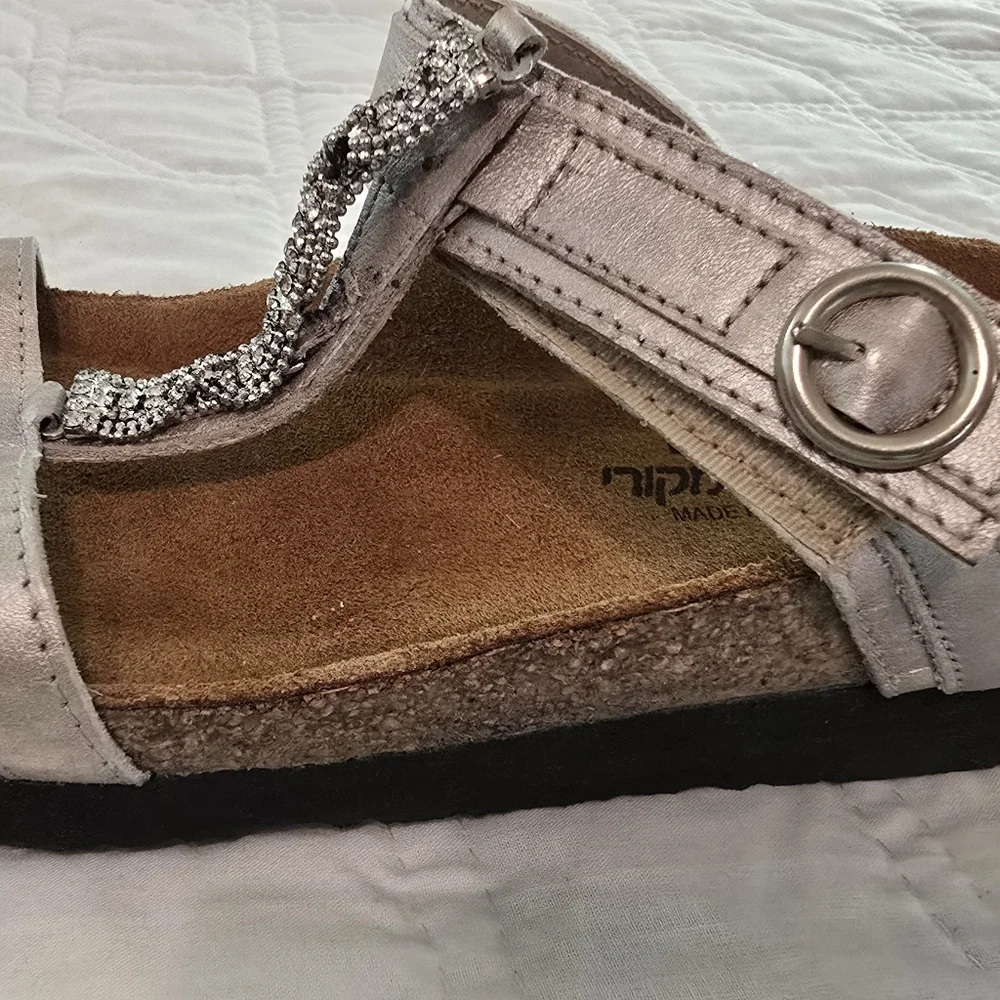 Naot Malibu Sandals - NWB Size 38 / 7 - Picture 11 of 13